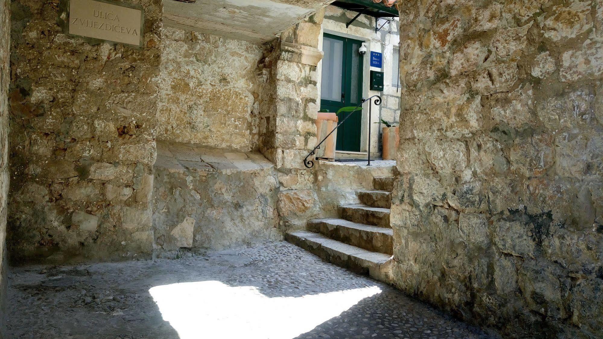 Apartment Dubrovnik Center ภายนอก รูปภาพ